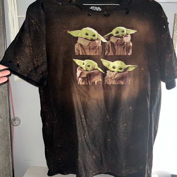 Tops - Yoda distressed bleached shirt